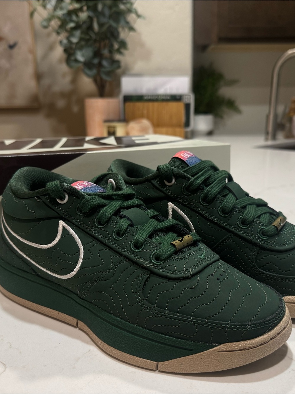 Nike Book 1 Flagstaff Size 4.5M